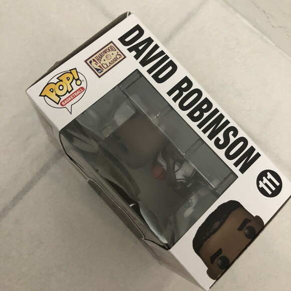 New FUNKO Pop USA Basketball David Robinson Exclusive Vinyl Figure 111 - Picture 3 of 5